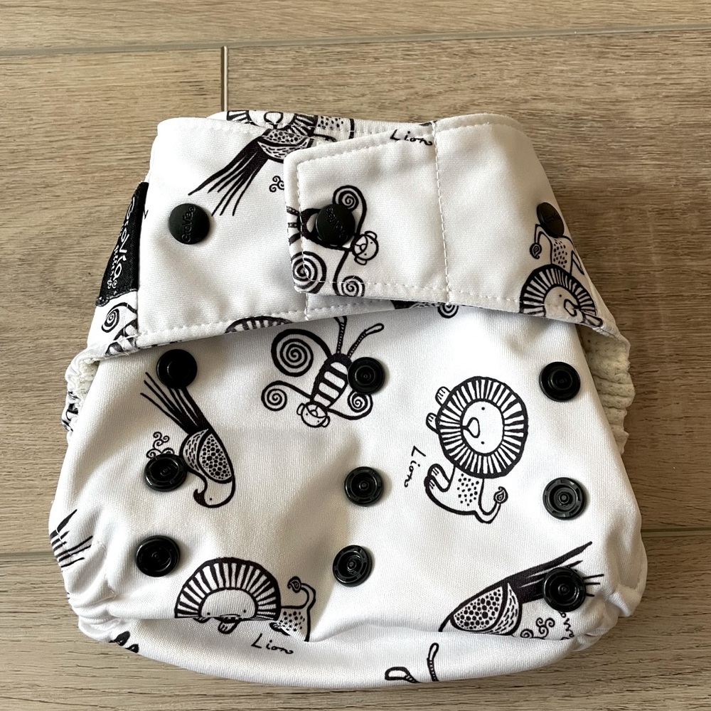 Grovia Cloth Diaper - Wild Things AI2 Shell